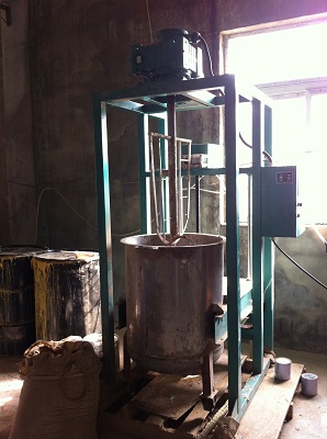 �Ϻ��͑����a�F��